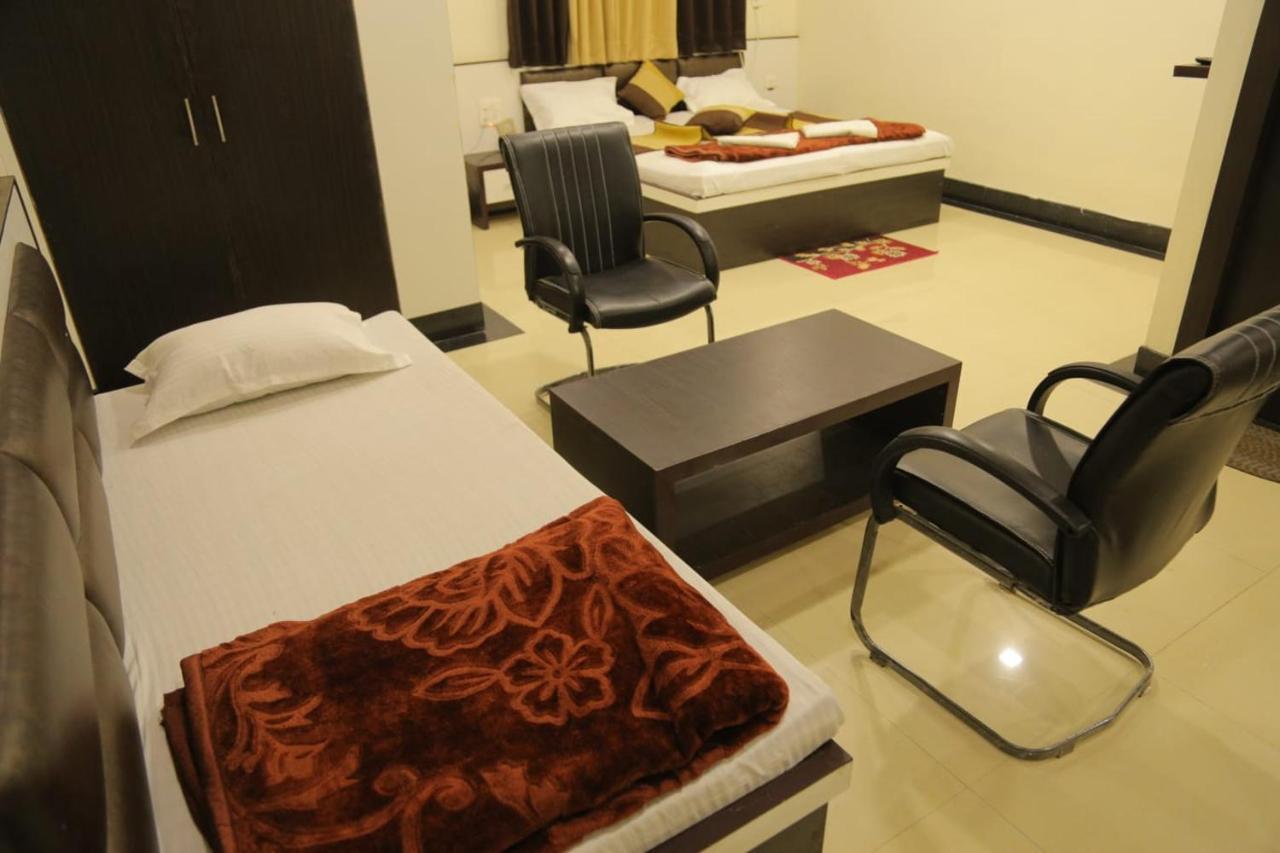 Venus Hotel 5 Minute Walking Distance From Dargah Ατζμέρ Εξωτερικό φωτογραφία