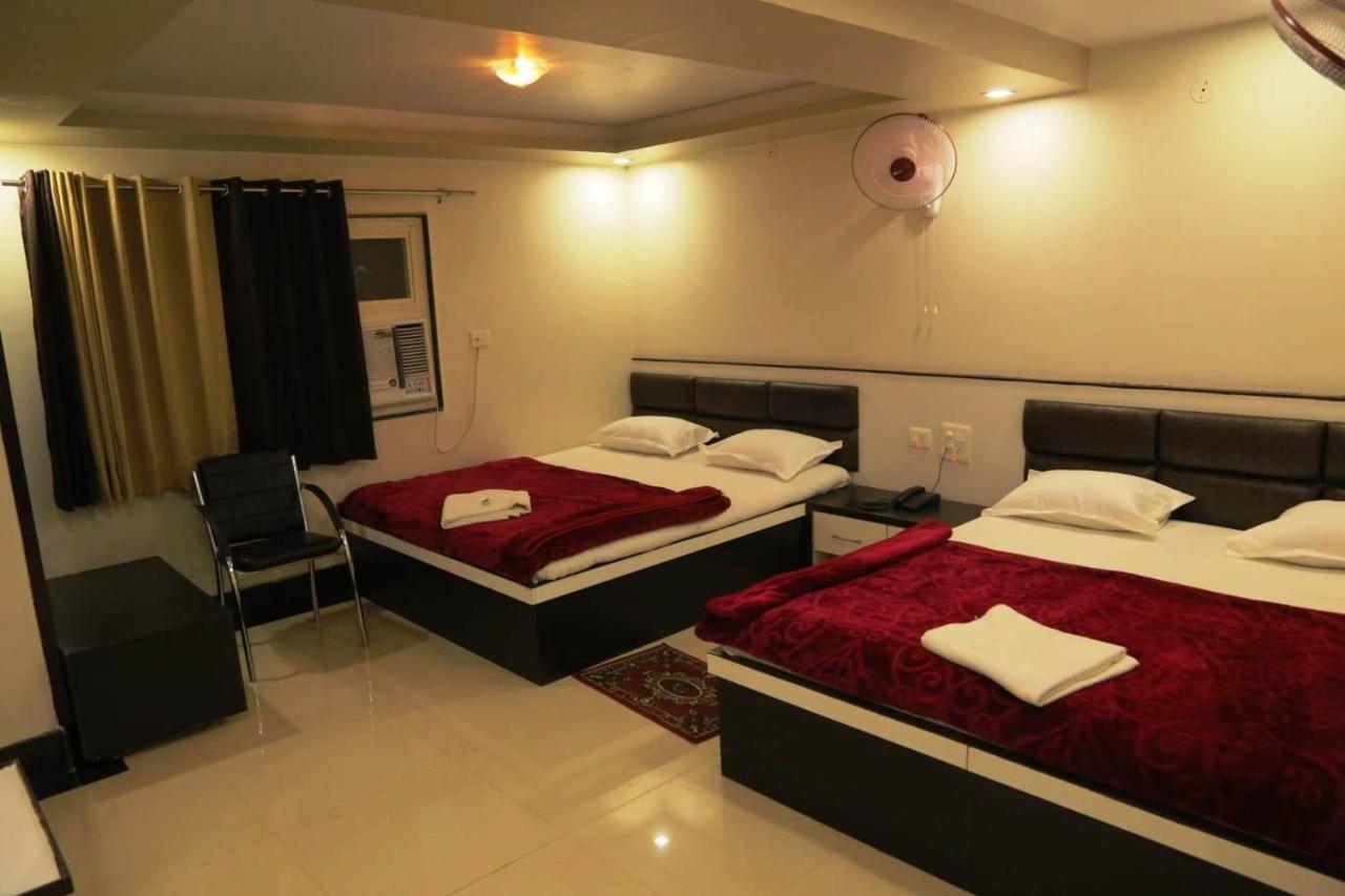 Venus Hotel 5 Minute Walking Distance From Dargah Ατζμέρ Εξωτερικό φωτογραφία